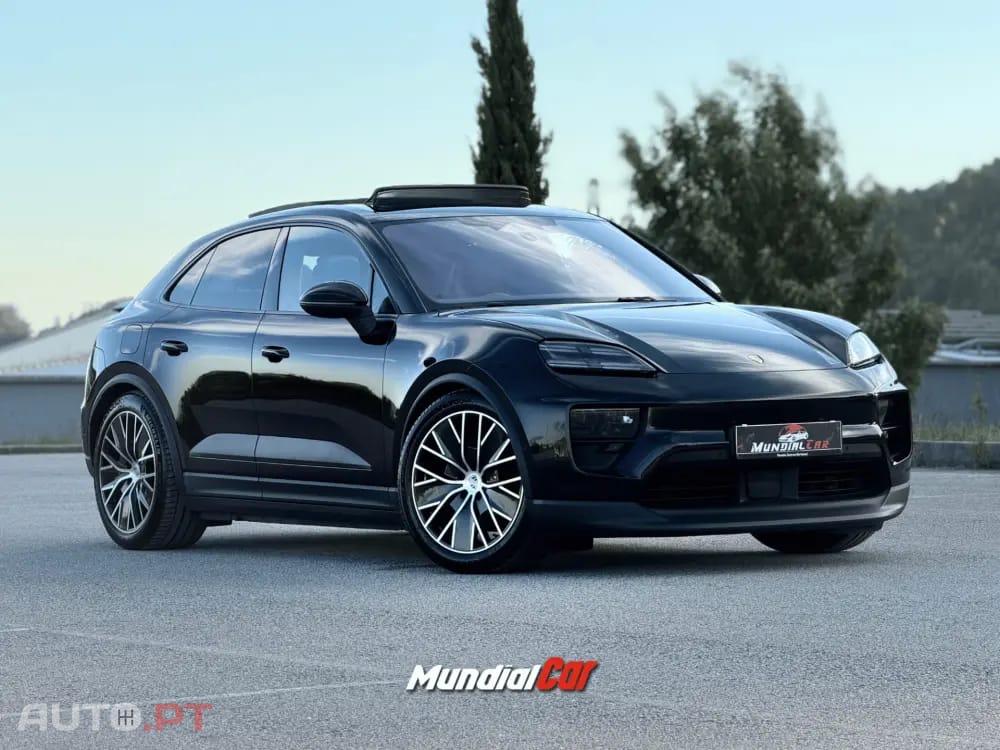 Porsche Macan Electric 4