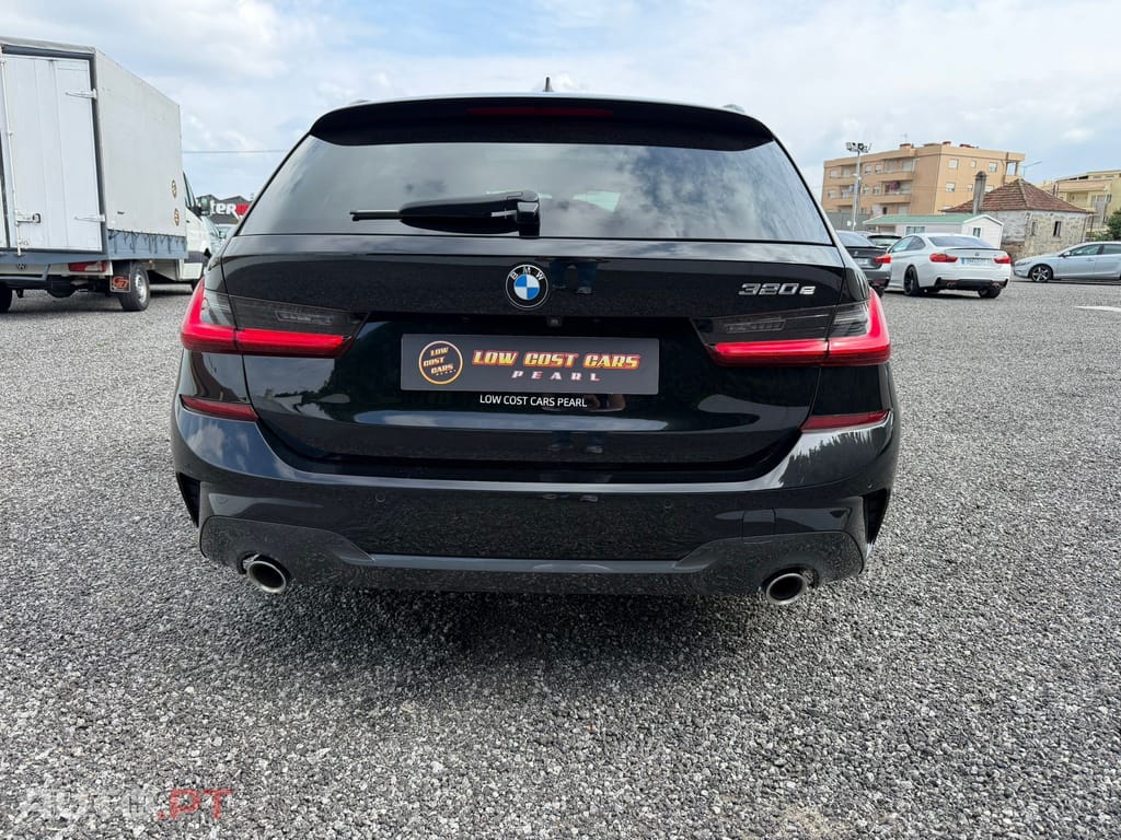 BMW 320 PACK M