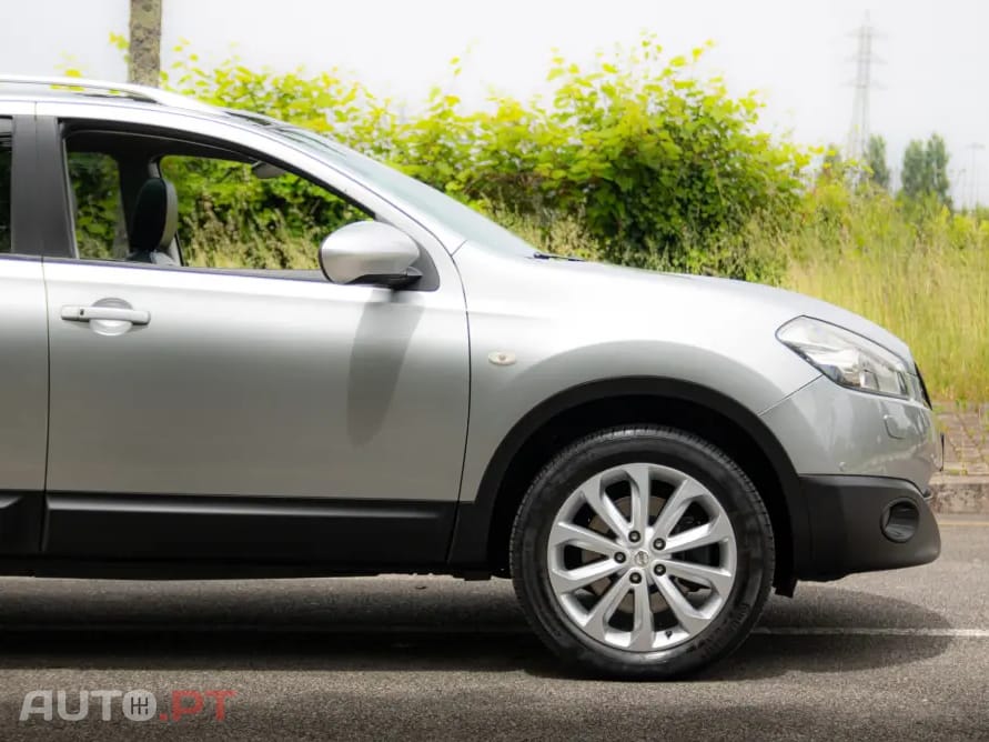 Nissan Qashqai +2 2.0 DCi PREMIUM Sport
