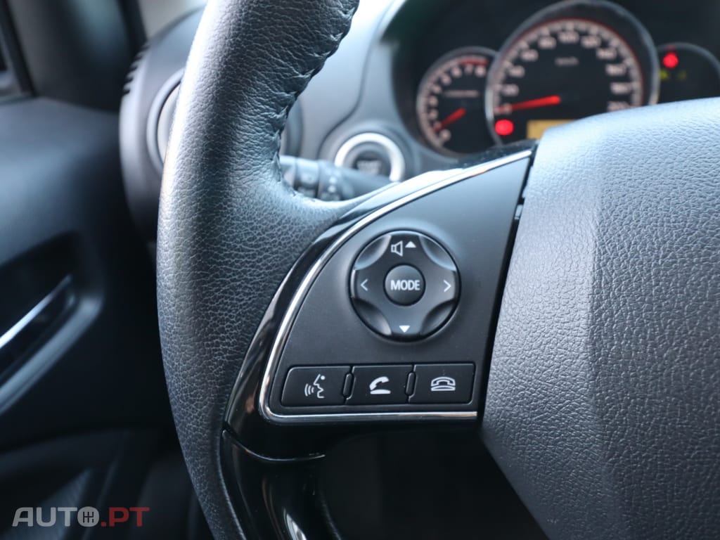 Mitsubishi Space Star 1.2 Conenect Edition