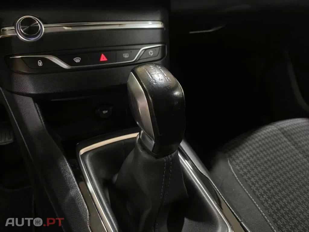 Peugeot 308 1.2 PureTech Active Pack