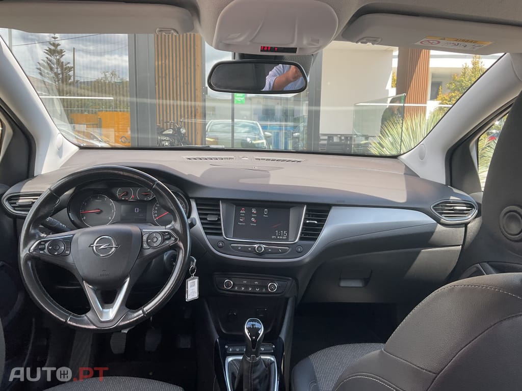 Opel Crossland X 1.2 Business Edition