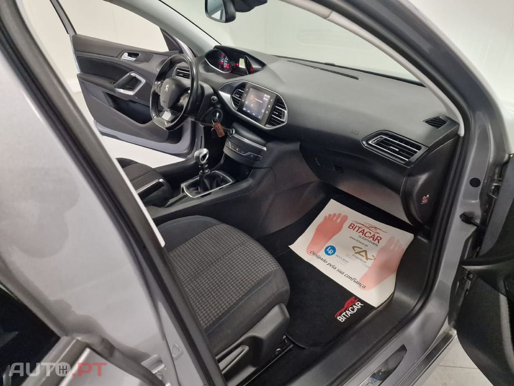Peugeot 308 SW 1.5 BLUEHDI STYLE