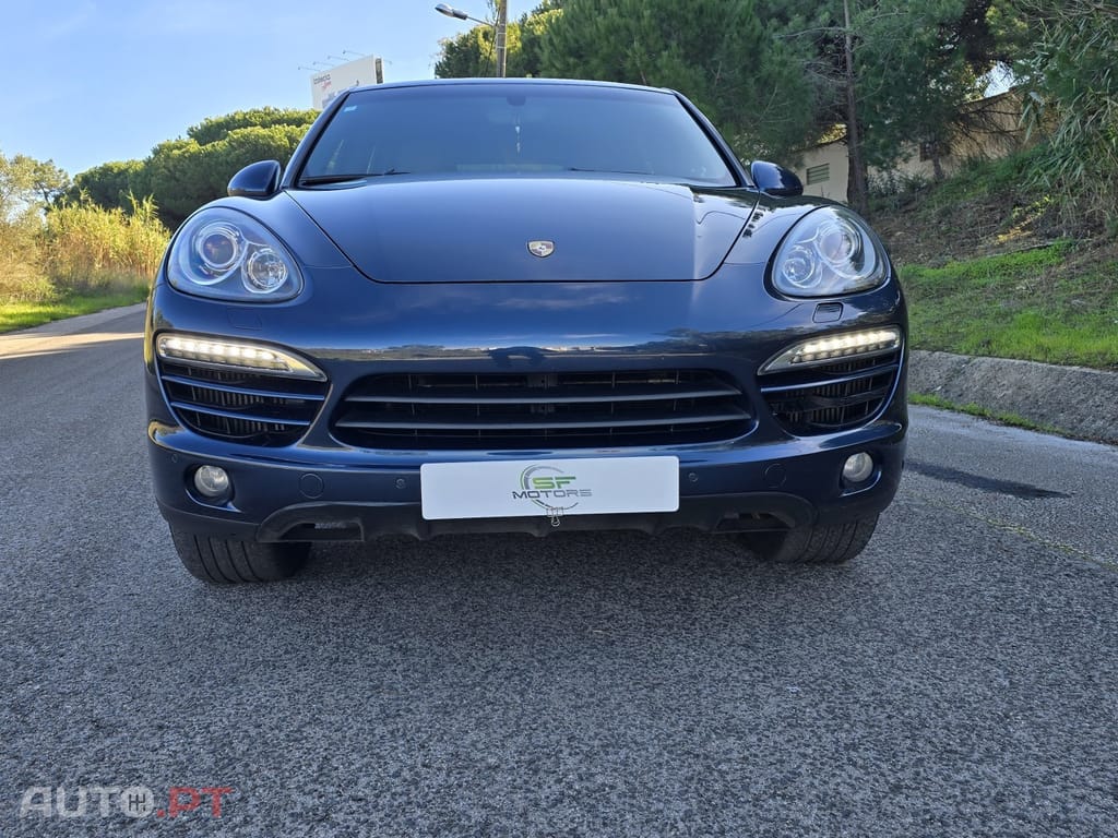 Porsche Cayenne Platinum Edition