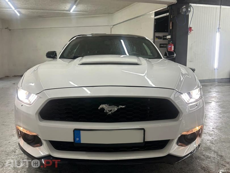 Ford Mustang 2.3i EcoBoost Aut.