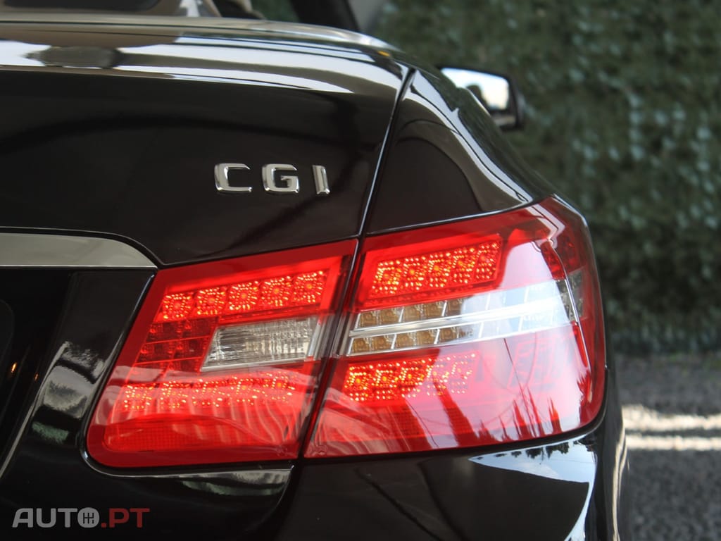 Mercedes-Benz E 250 CGi Avantgarde BlueEfficiency Auto
