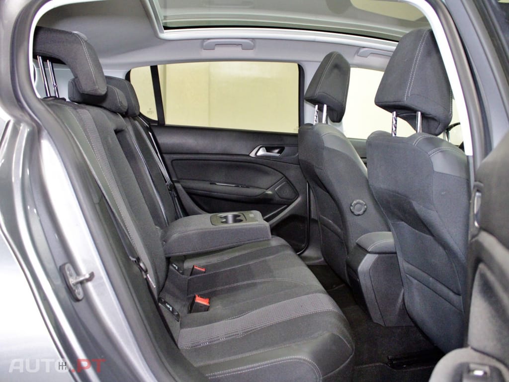 Peugeot 308 BlueHDi 130 Allure Pack