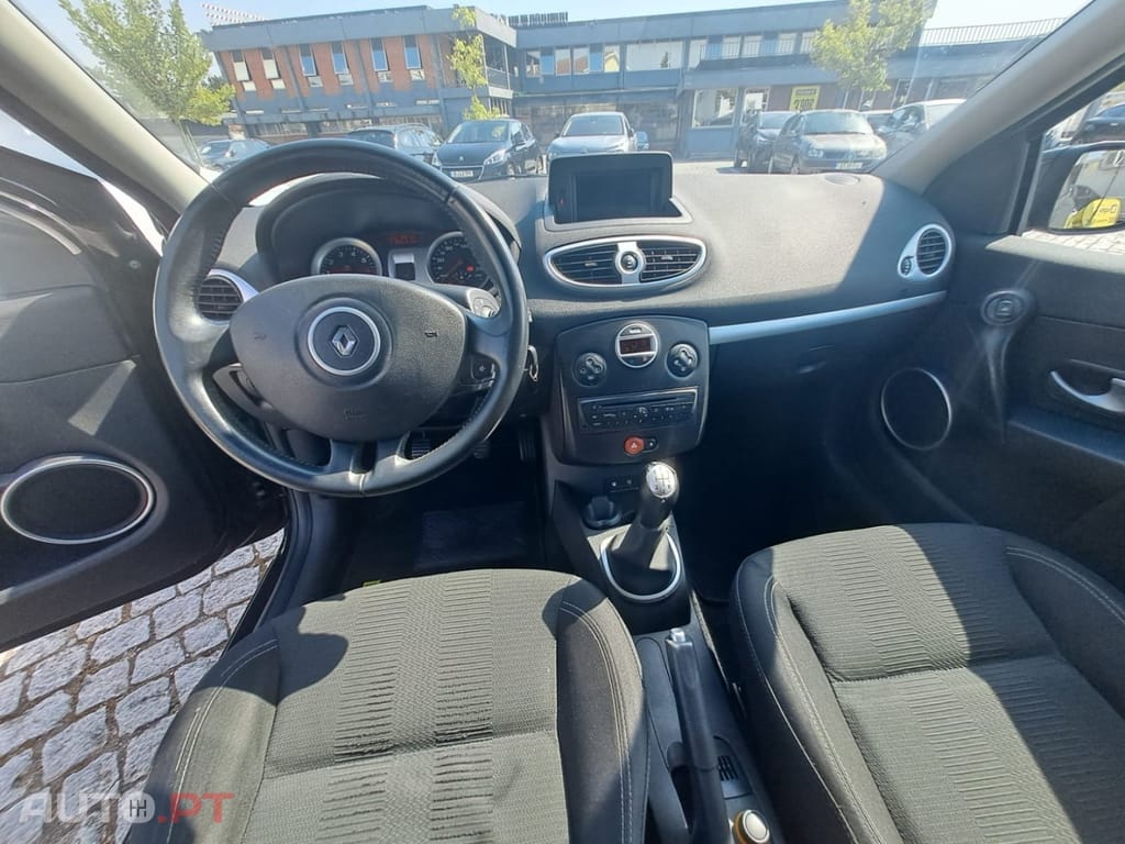 Renault Clio Break 1.2 16V Confort
