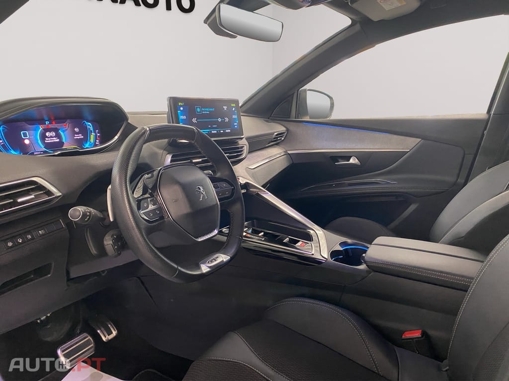 Peugeot 3008 1.6 Hybrid GT e-EAT8
