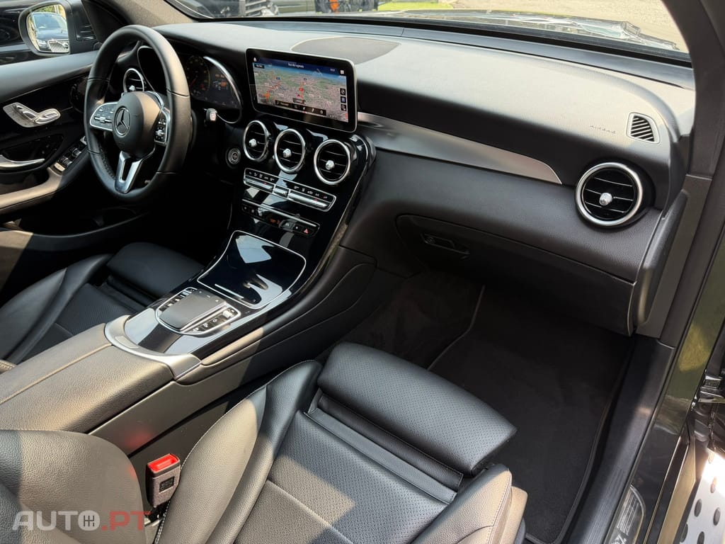 Mercedes-Benz GLC 300 e Coupé 4Matic