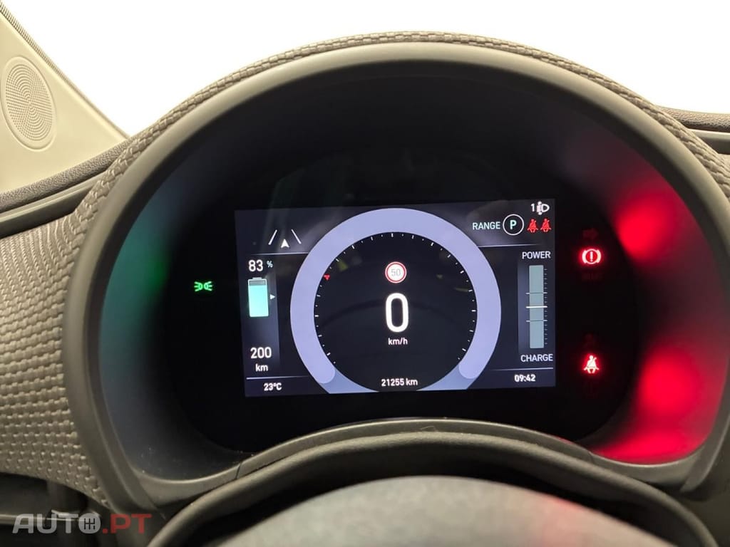 Fiat 500e La Prima