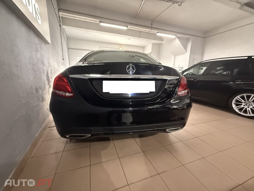 Mercedes-Benz C 220 (BlueTEC) d 7G-TRONIC AMG Line