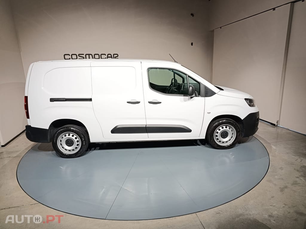 Fiat Doblo 1.5 BlueHDI Maxi (3 LUG)