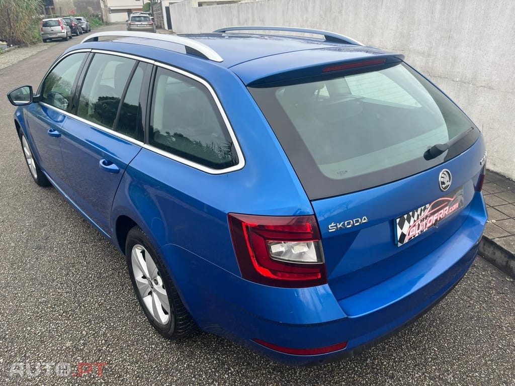 Skoda Octavia Break 1.6 TDI DSG Premium Edition