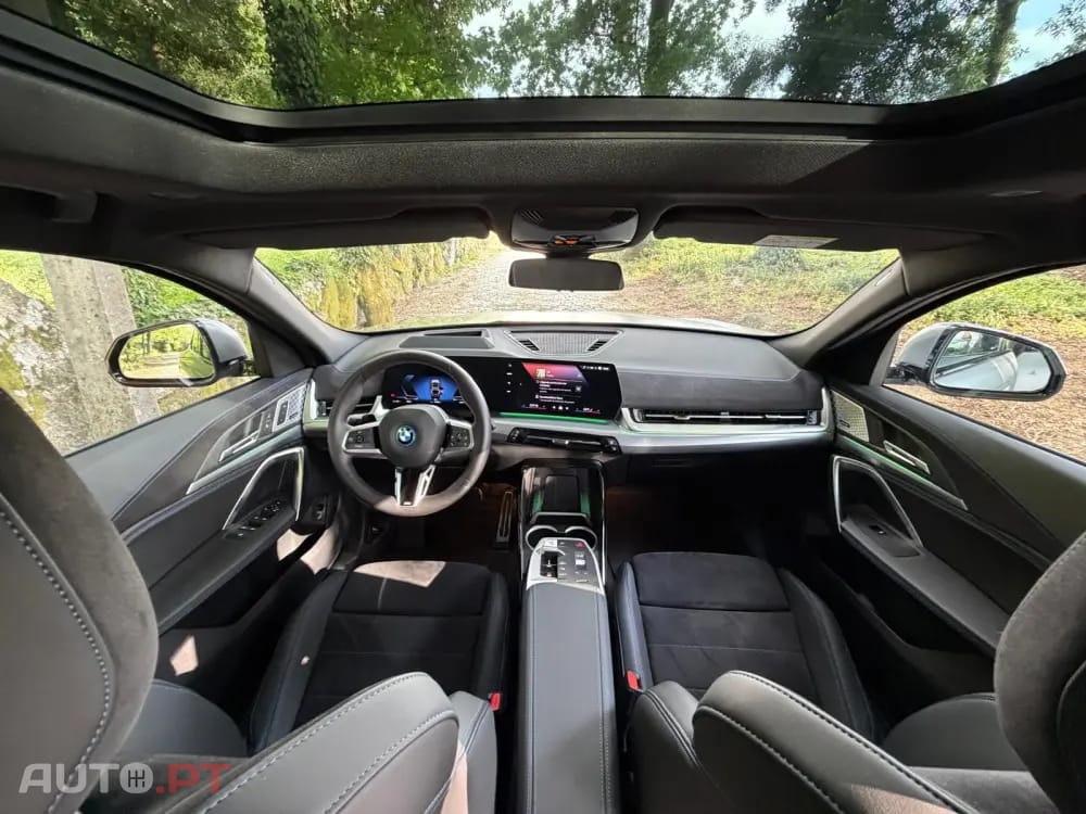 BMW iX2 xDrive30 Pack Desportivo M Pro