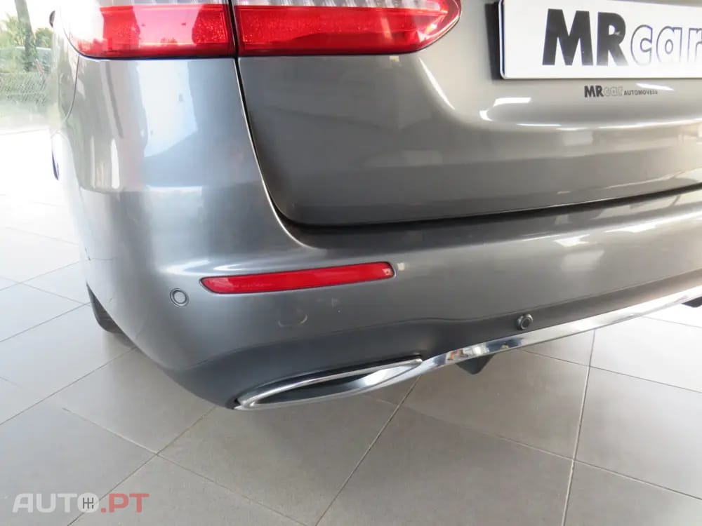 Mercedes-Benz E 300 de AMG Line