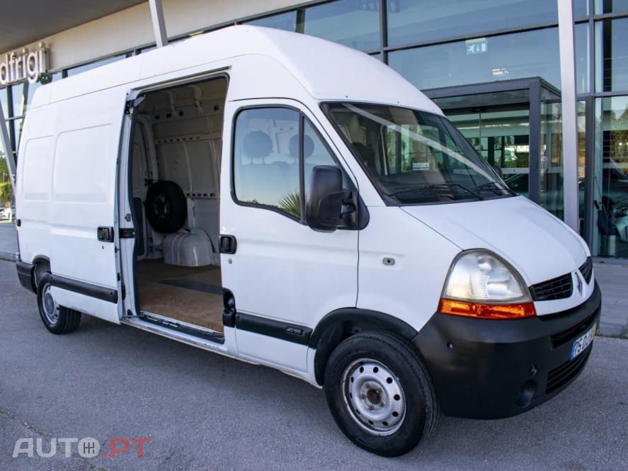 Renault Master 2.5 dCi L3H3