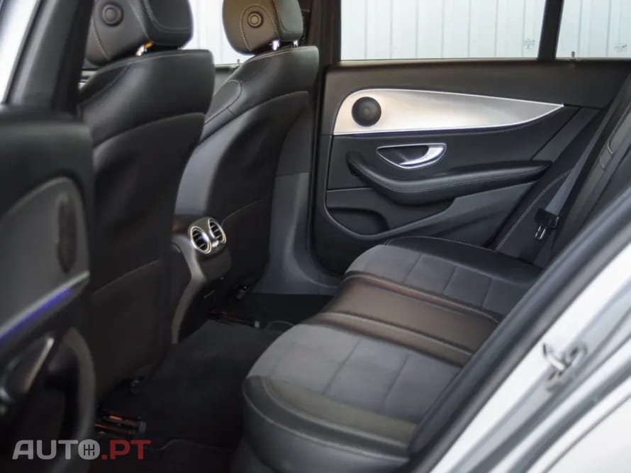 Mercedes-Benz E 300 de Avantgarde