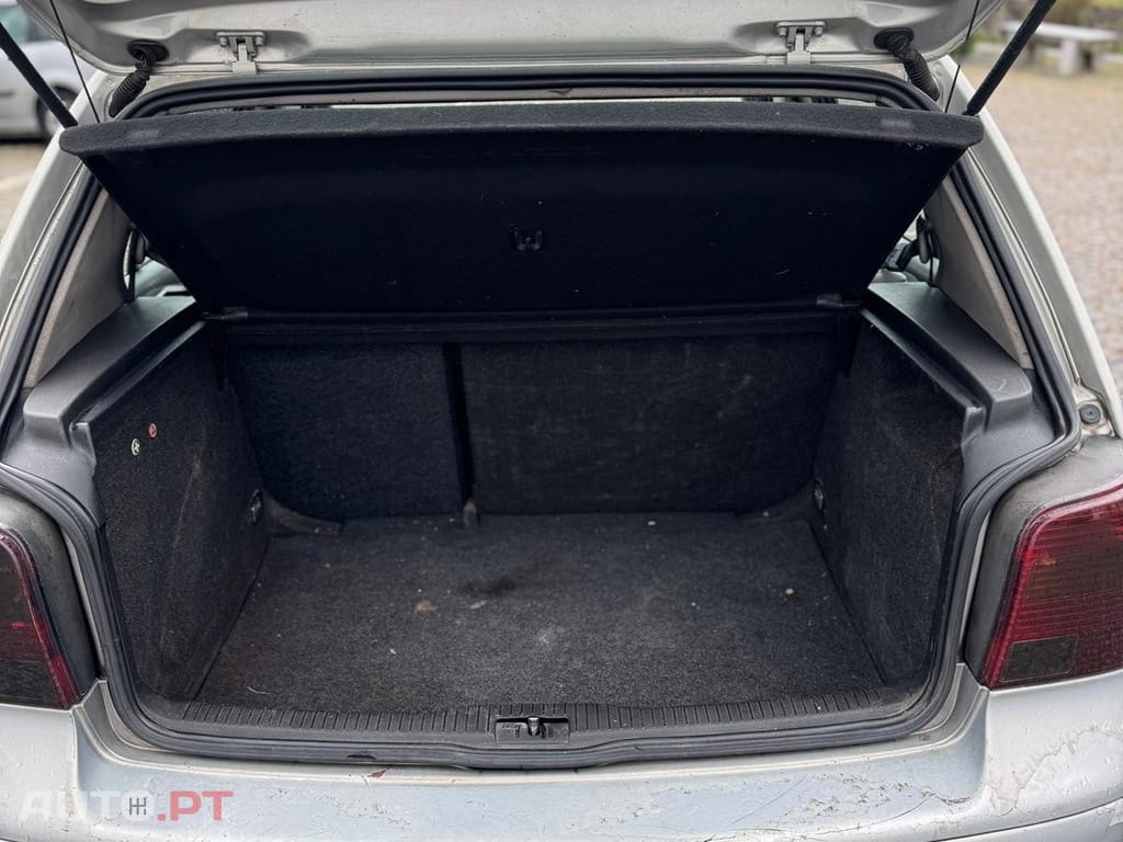 Volkswagen Golf 1.9 TDi Highline