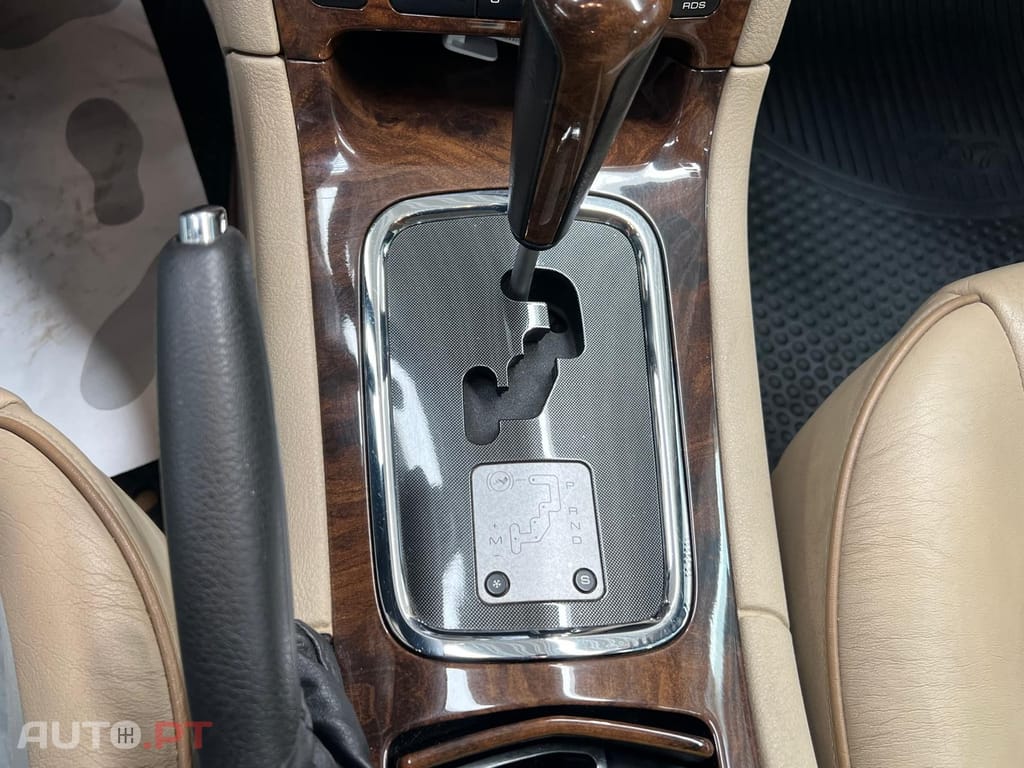 Peugeot 607 2.2 HDi Titane Automatic