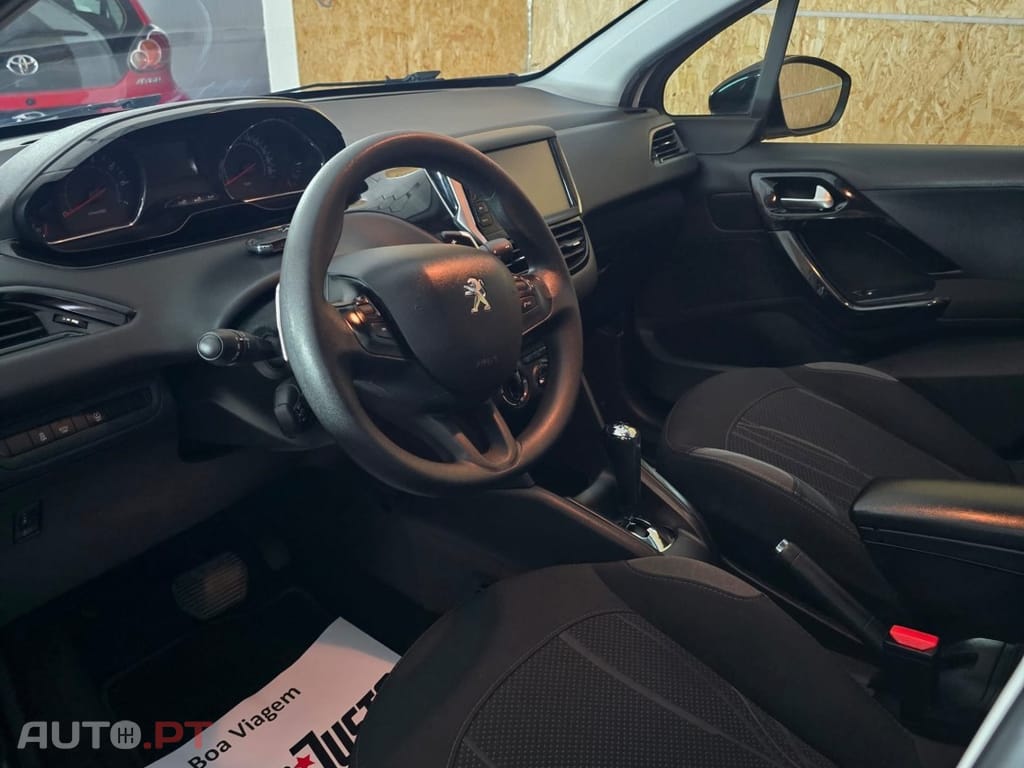 Peugeot 208 1.2 e-VTi Active