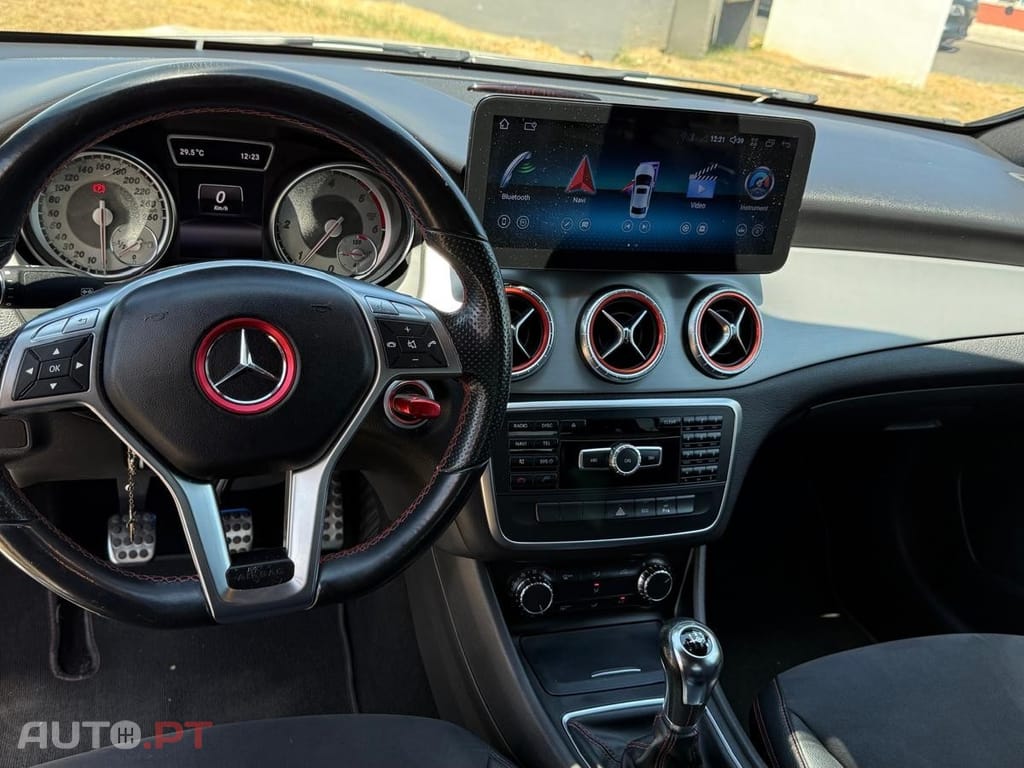 Mercedes-Benz CLA 200 CDi AMG Line