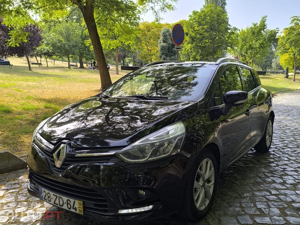 Renault Clio Sport Tourer Renault Clio 4 Sport Tourer Limited DCI