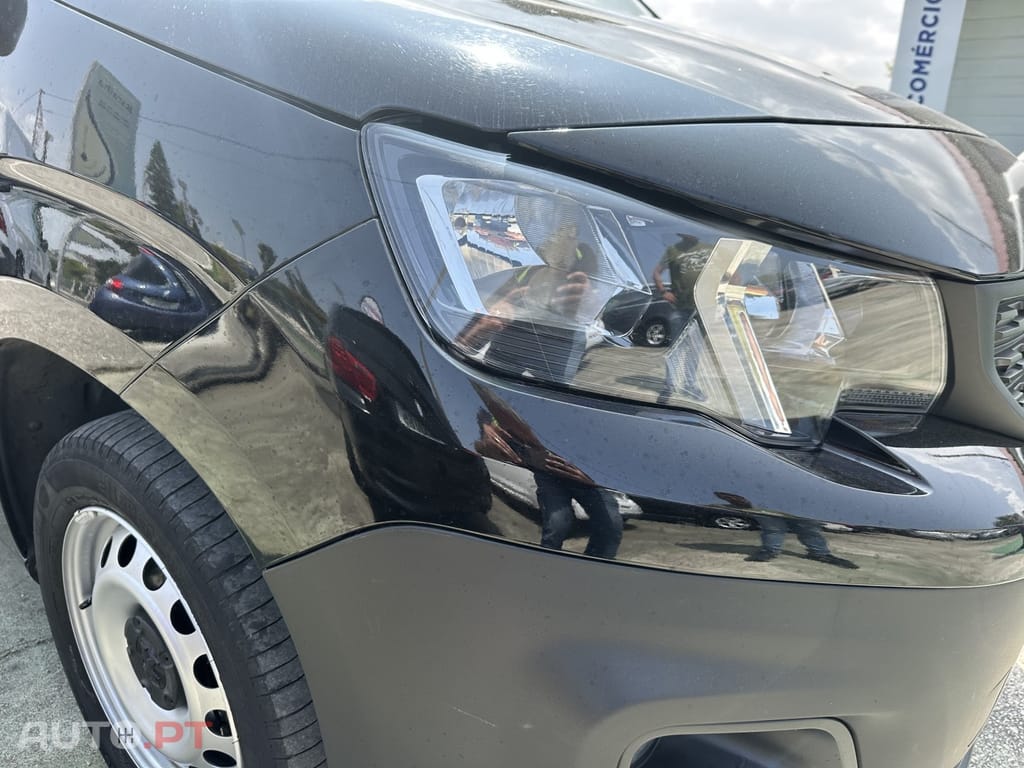 Peugeot Partner 1.5 BlueHDi Pemium Longa
