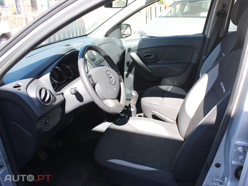 Dacia Sandero 0.9 TCe Stepway