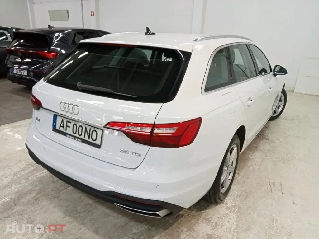 Audi A4 Avant 35 TDI S tronic