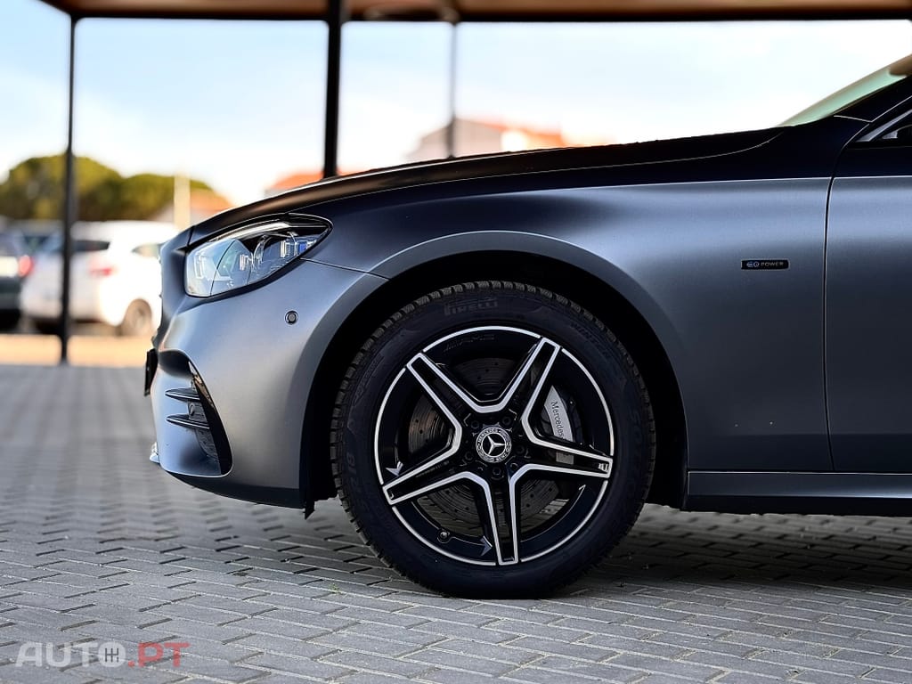 Mercedes-Benz E 300 de AMG Line 4Matic