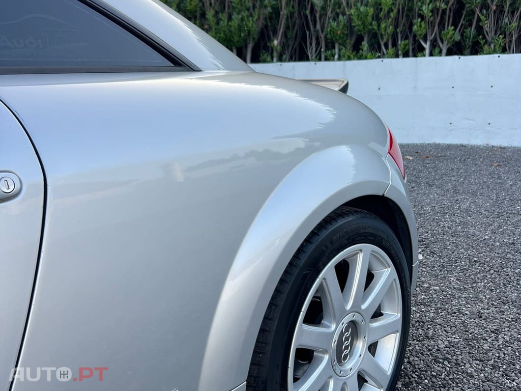 Audi TT TURBO