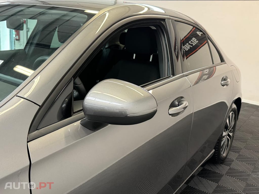 Mercedes-Benz A 180 Business Solution