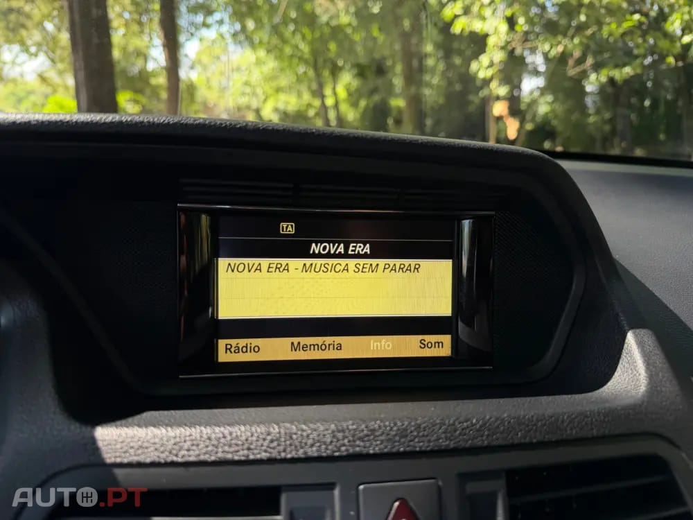 Mercedes-Benz E 220 (BlueTEC) d 9G-TRONIC