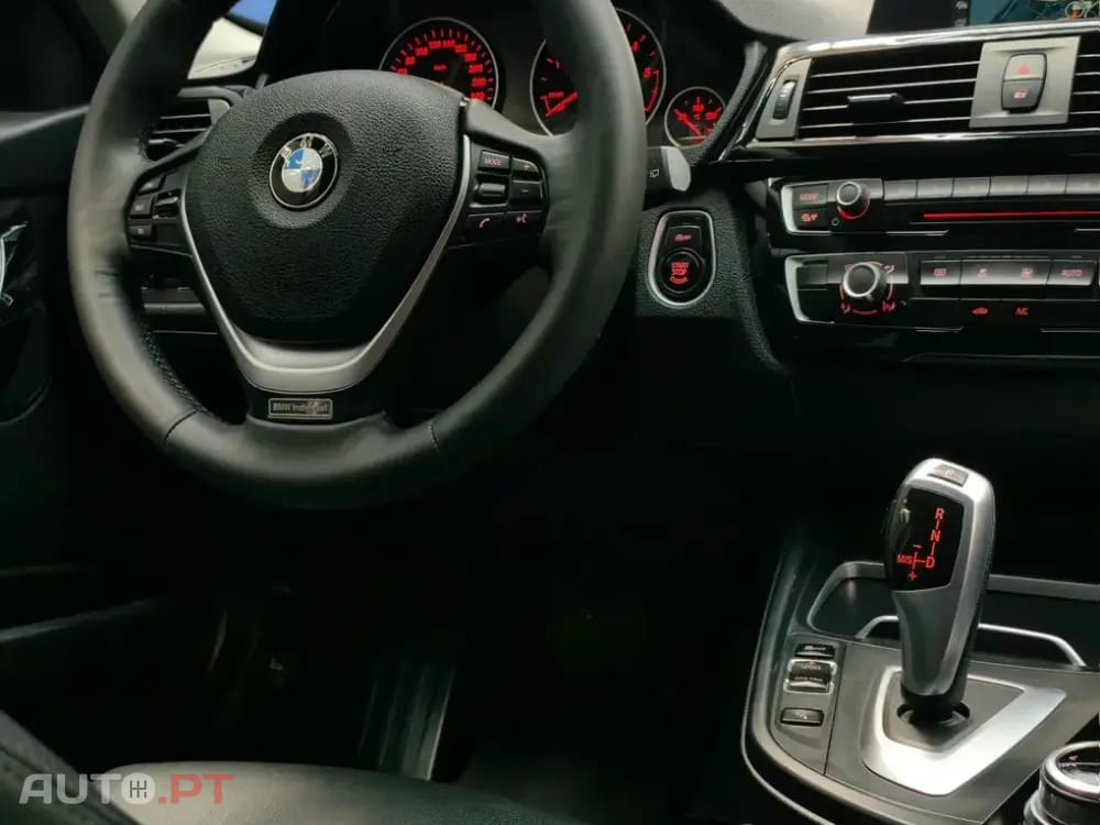 BMW 318 d Line Sport Auto
