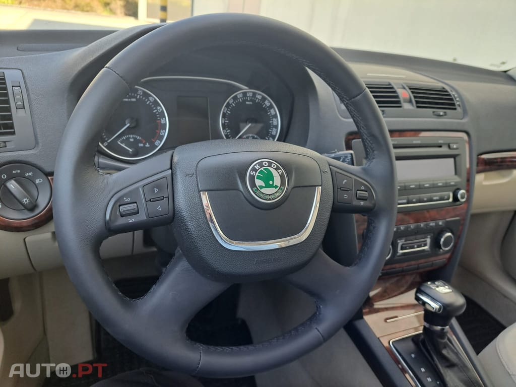 Skoda Octavia Break 1.6 TDi Elegance DSG