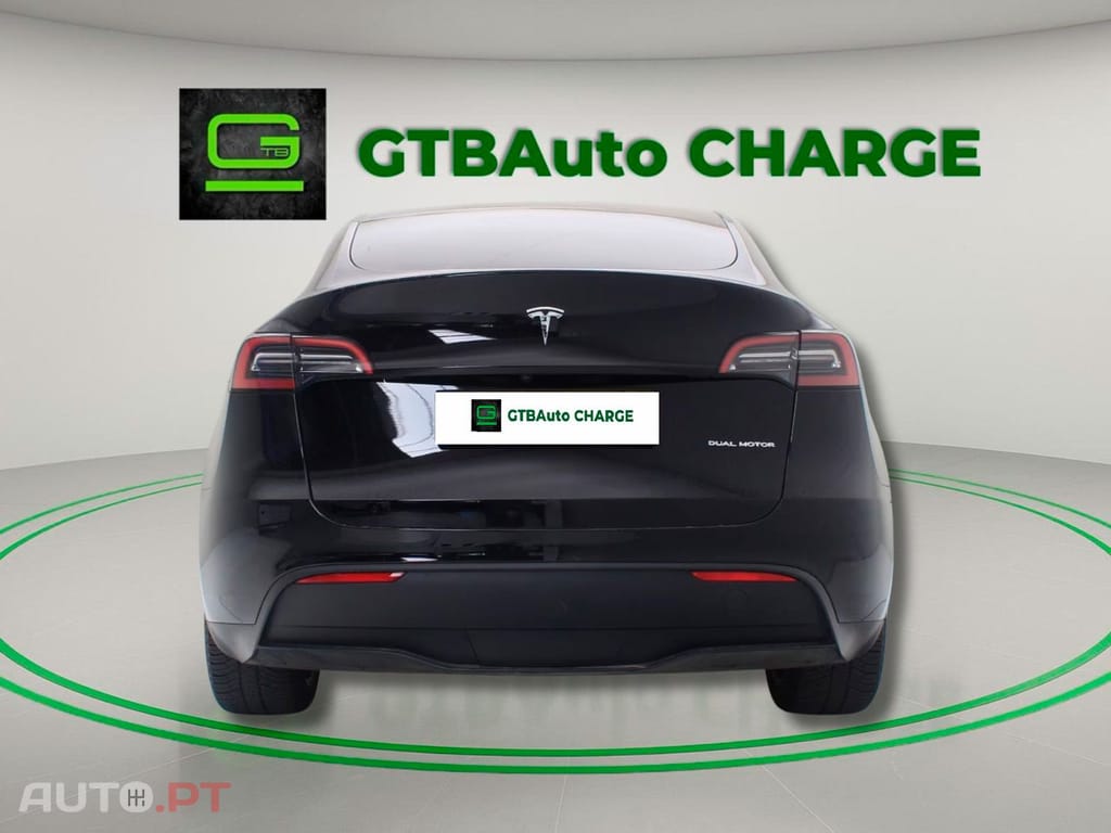 Tesla Model Y Long-Range AWD I.V.A DEDUTIVEL