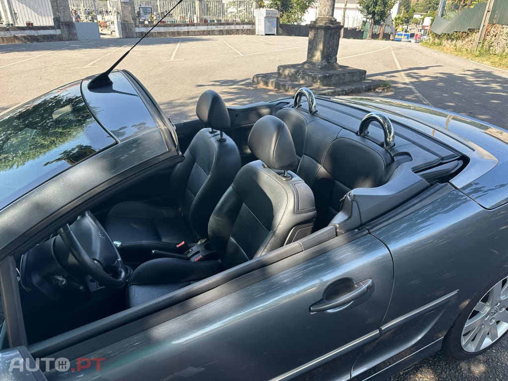 Peugeot 207 CC 1.6 VTi Active