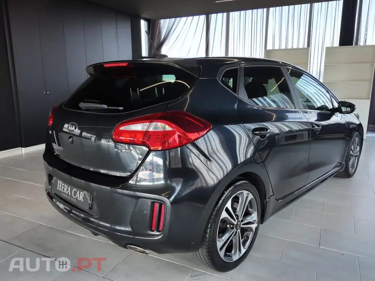 Kia Ceed 1.6 CRDi GT Line