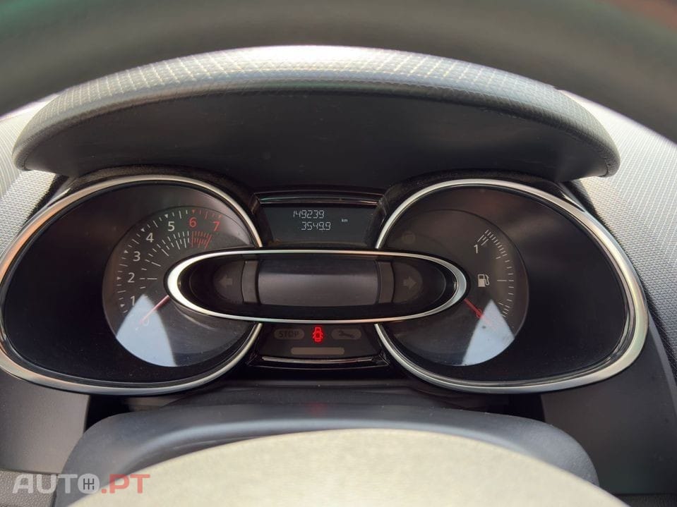 Renault Clio ENERGY TCe 90 Start & Stop Experience