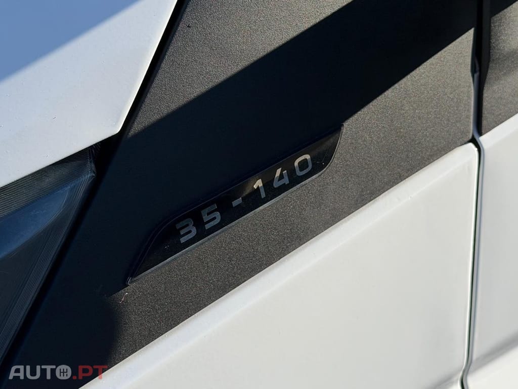 Iveco Daily BASCULA