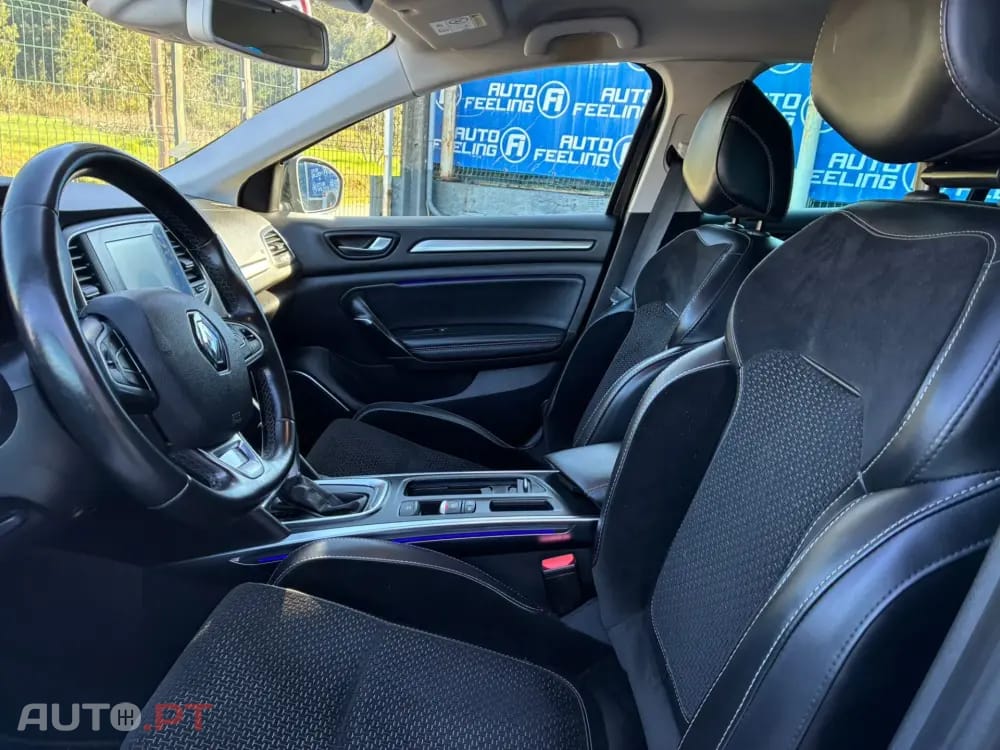 Renault Mégane IV SPORT TOURER 1.5 DCI INTENSE