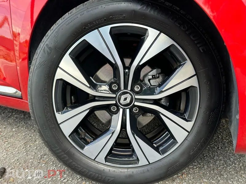 Renault Clio 1.0 TCe Exclusive CVT