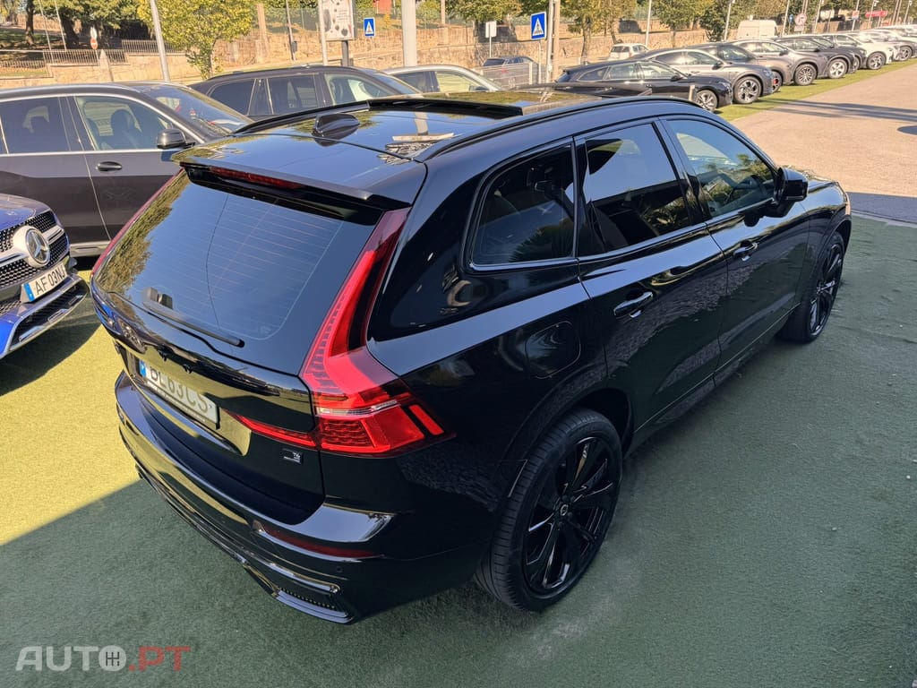 Volvo XC60 2.0 T6 PHEV Black Edition AWD