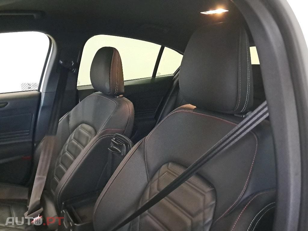 Ford Focus 1.0 EcoBoost MHEV ST-Line X Aut.