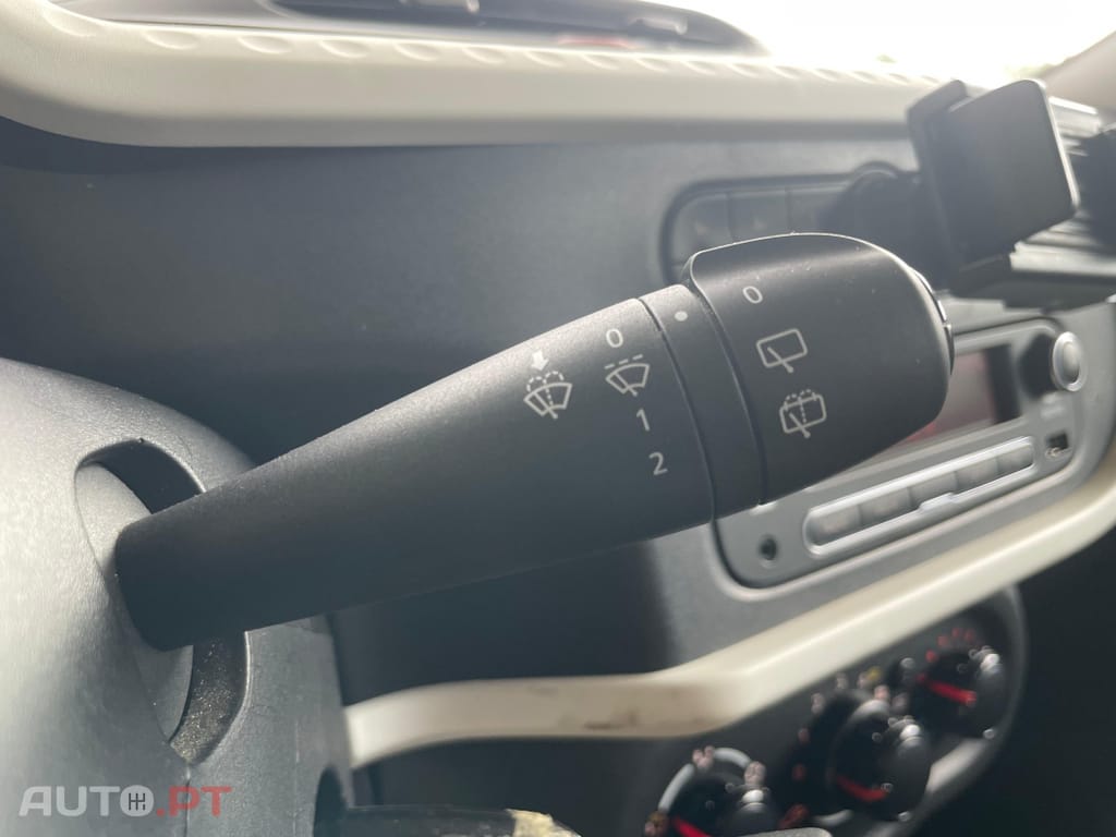 Renault Twingo 1.0 SCe Zen