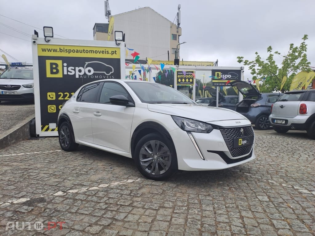 Peugeot E-208 50 kWh Allure