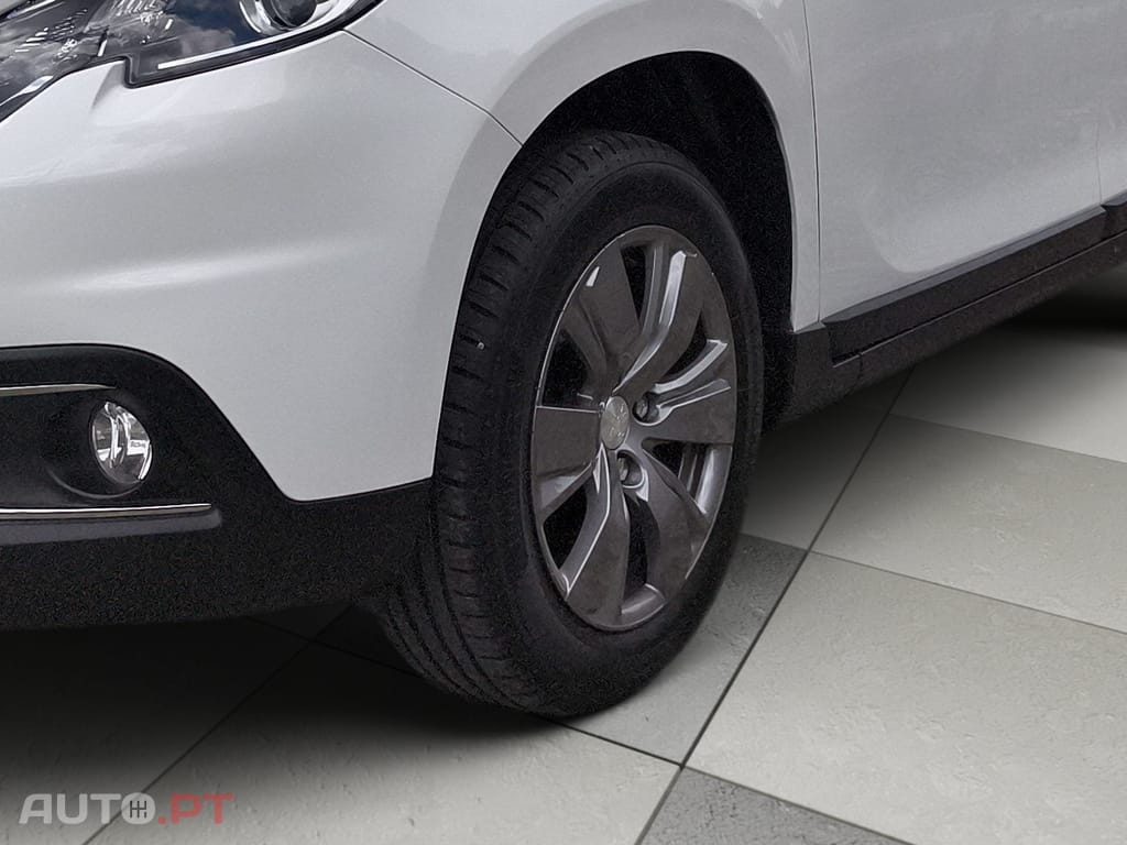 Peugeot 2008 1.2 PureTech Style