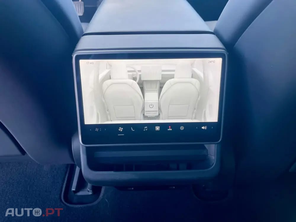 Tesla Model 3 Tração Traseira