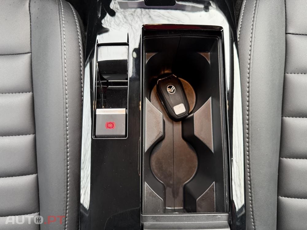 Citroen C4 PureTech 130 Stop&Start EAT8 PLUS